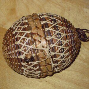Vintage Hand Made Woven Small 4" Oval Hanging Hinged Ornament Decorative Basket